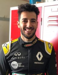 Daniel Ricciardo Lookalike