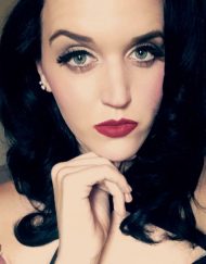 Katy Perry Lookalike (US)