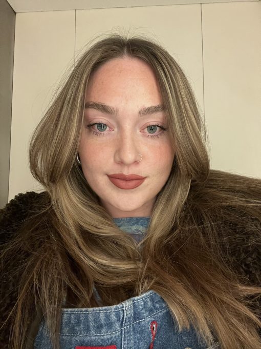 Amanda Seyfried Lookalike