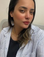 Angelina Jolie Lookalike