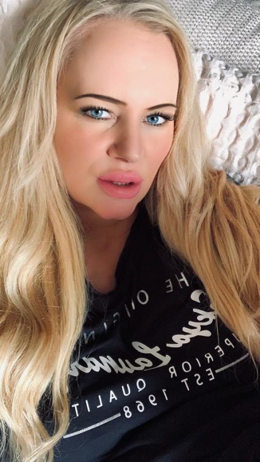 Jennifer Coolidge Lookalike