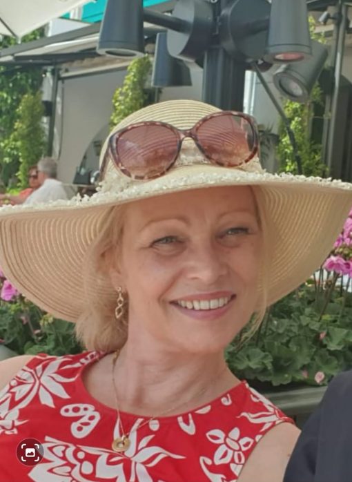 Pamela Anderson Lookalike