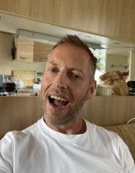 Chris Martin Lookalike