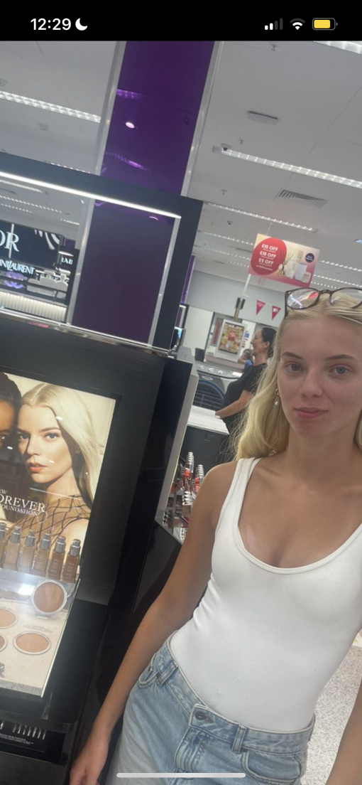 Ana Taylor-Joy Lookalike