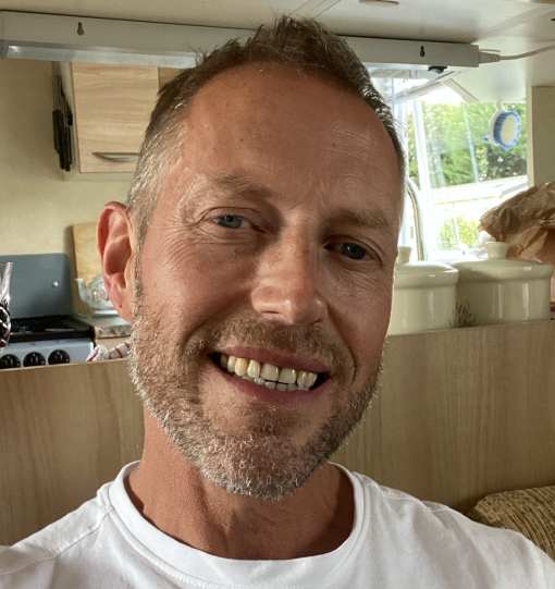Chris Martin Lookalike