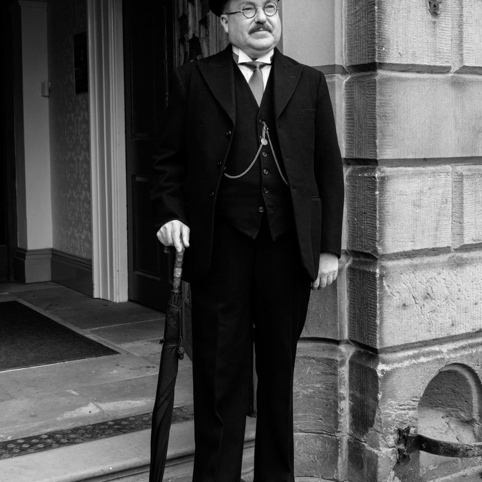 Captain Mainwaring Lookalike