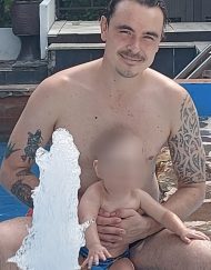 Brooklyn Beckham Lookalike