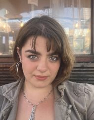 Maisie Williams Lookalike