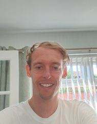 Peter Crouch Lookalike
